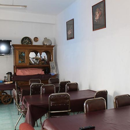فندق Potosíفي  La Vicuna المظهر الخارجي الصورة